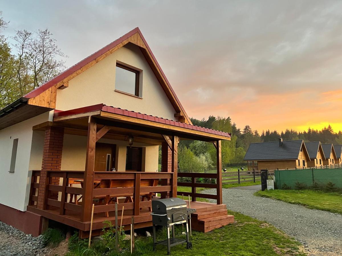 Stolove Chatki Radków Exterior foto